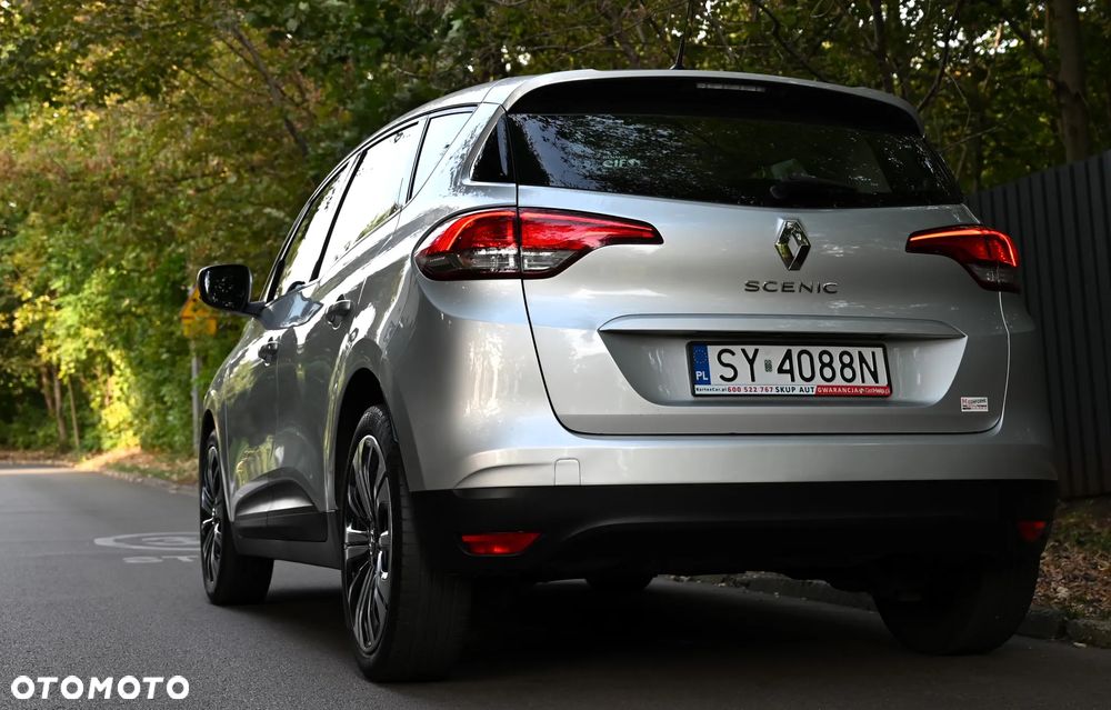 Renault Scenic - 24