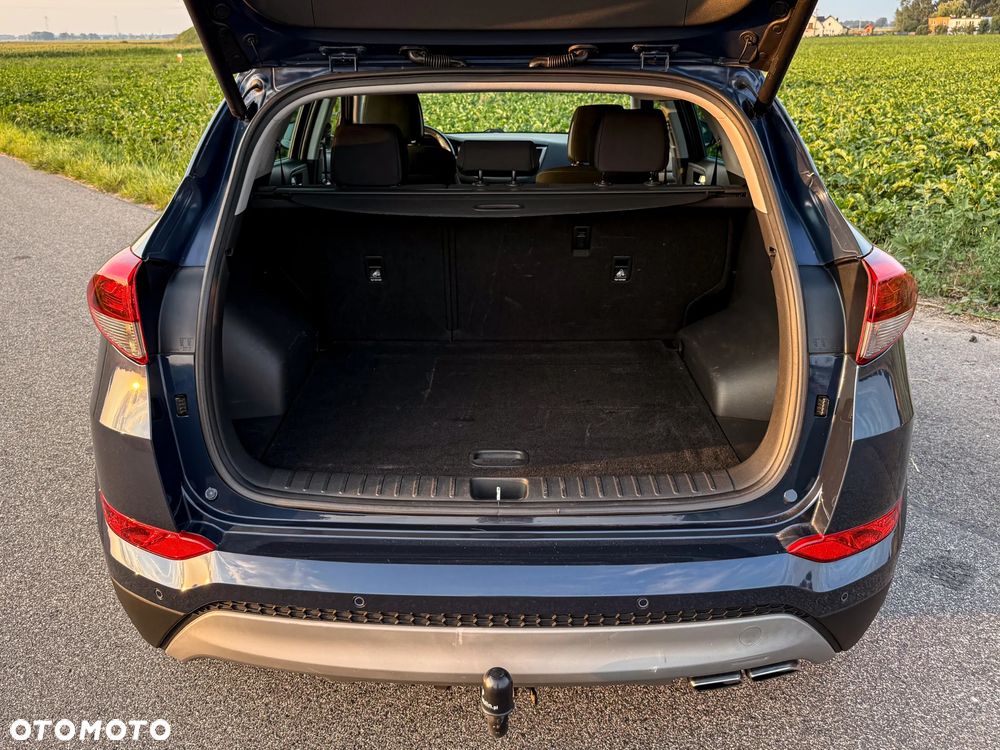 Hyundai Tucson 2.0 CRDI Style 4WD - 16
