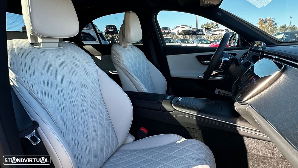 Mercedes-Benz E 300 de - 1