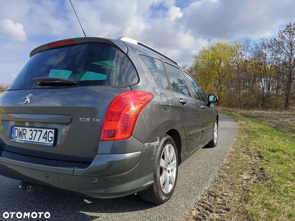 Peugeot 308 120 VTi Active - 23