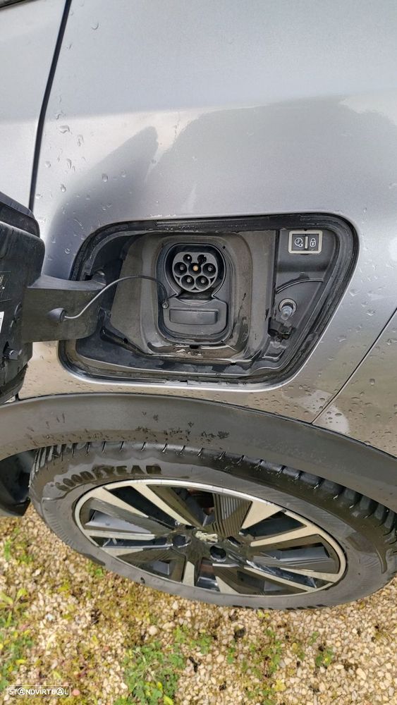 Peugeot e-2008 50 kWh GT Pack - 12