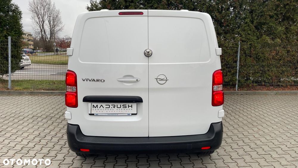 Opel Vivaro - 8