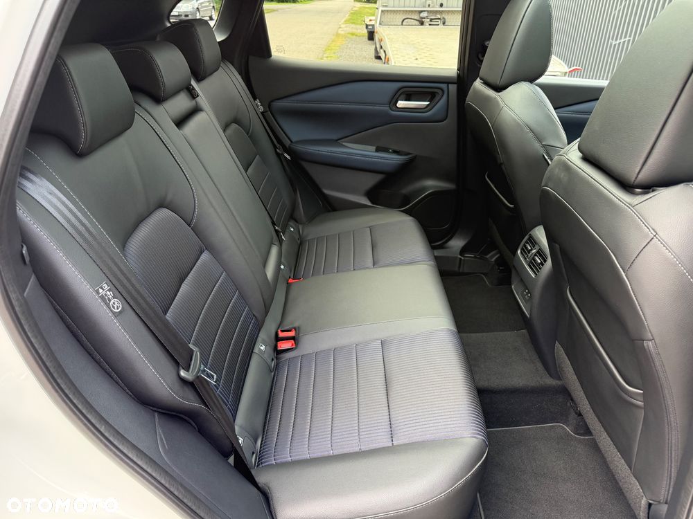 Nissan Qashqai 1.3 DIG-T MHEV Xtronic Tekna+ - 11