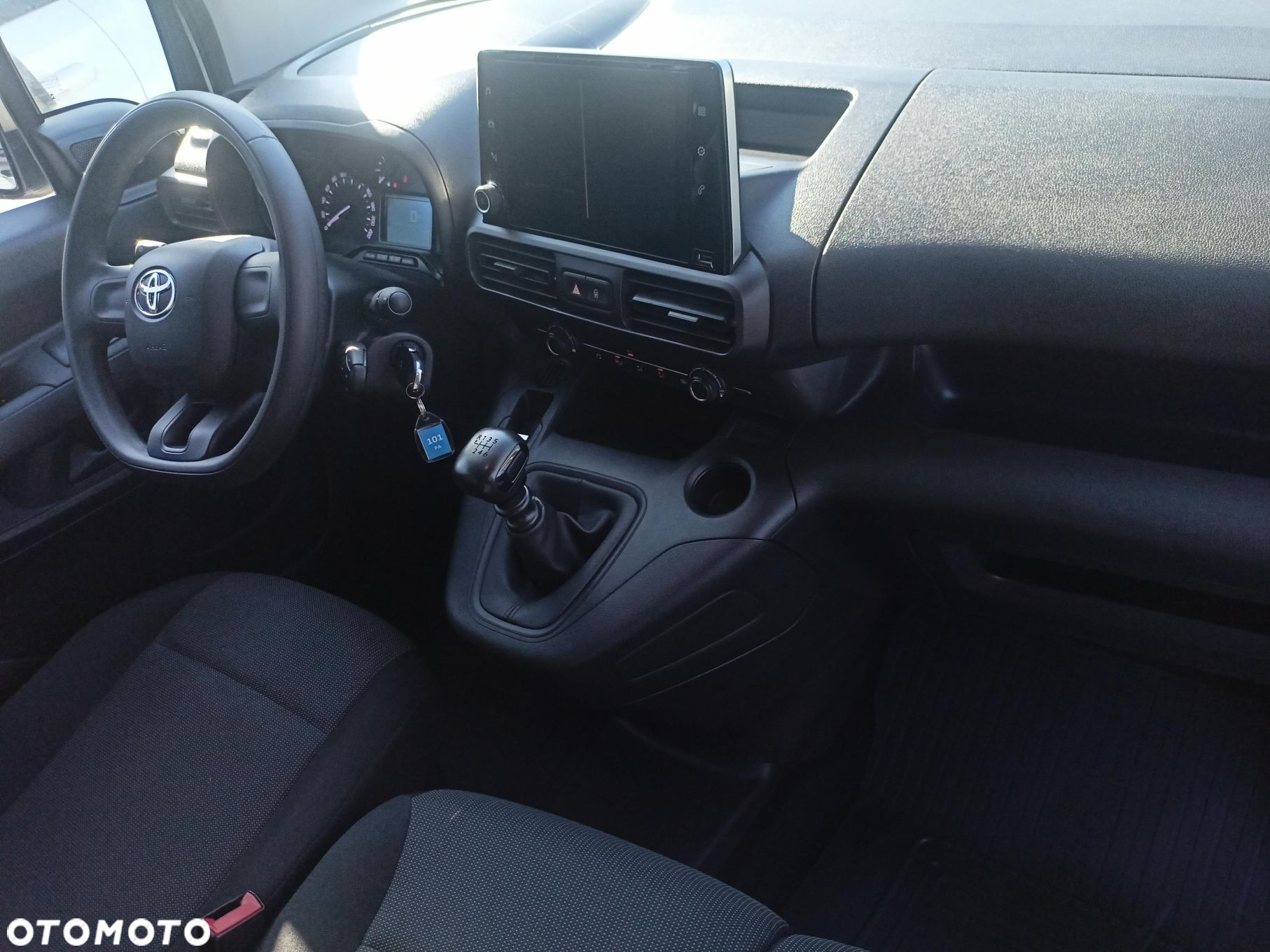Toyota Proace City - 10