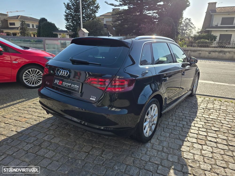 Audi A3 Sportback 1.6 TDI (clean diesel) S line Sport Pack - 12