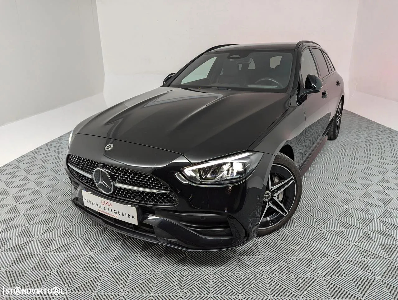 Mercedes-Benz C 300 d AMG Line - 4