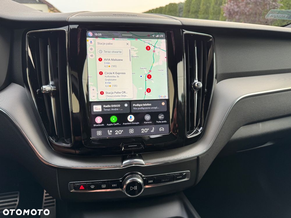 Volvo XC 60 B4 D AWD R-Design - 28