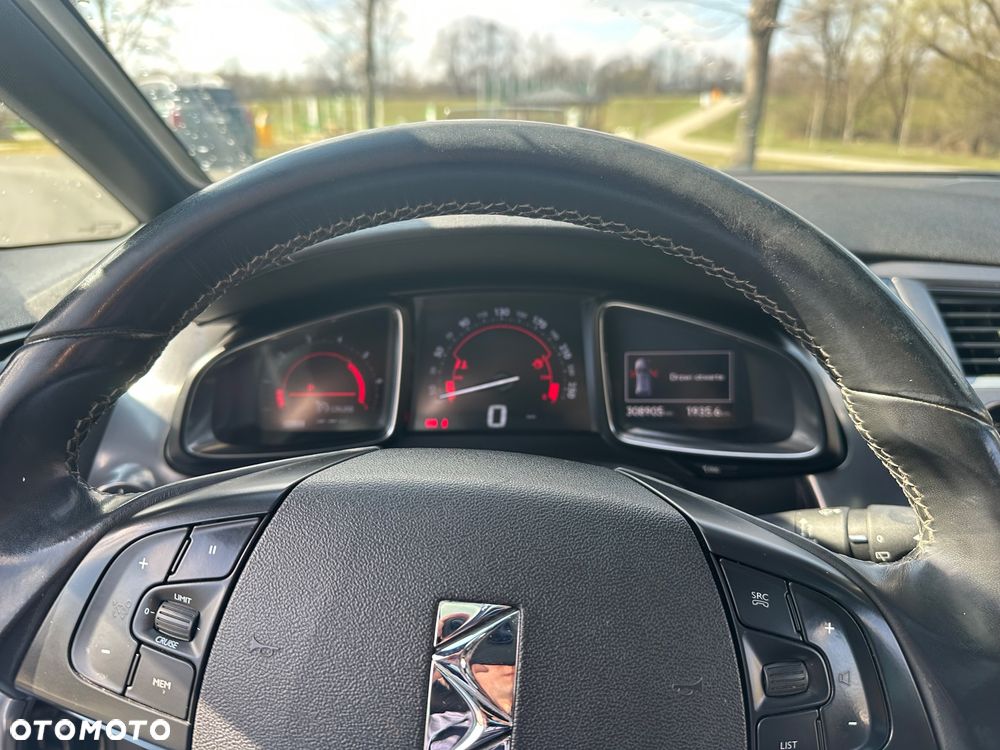Citroën DS5 2.0 HDi SportChic - 13