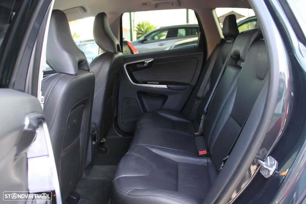 Volvo XC 60 2.0 D3 Dynamic Edition - 22