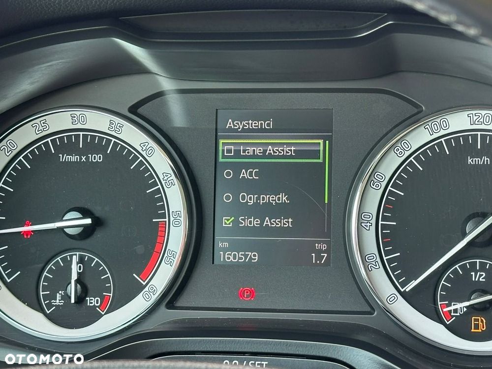 Skoda Karoq 2.0 TDI SCR 4x2 Style - 25