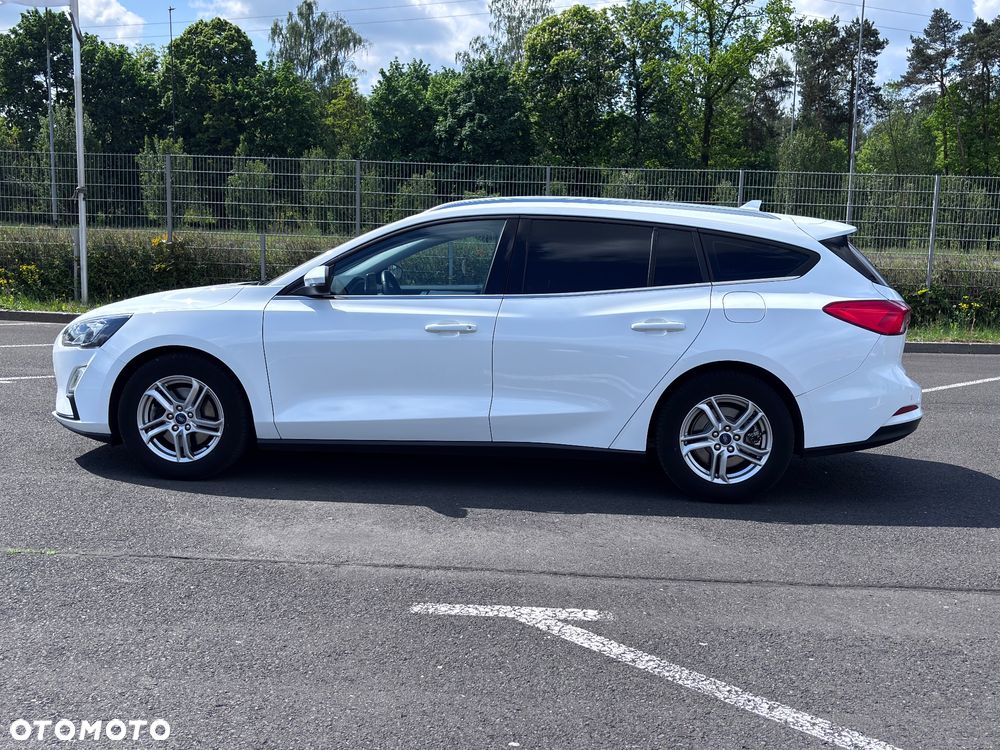 Ford Focus 1.0 EcoBoost Start-Stopp-System COOL&CONNECT DESIGN - 5