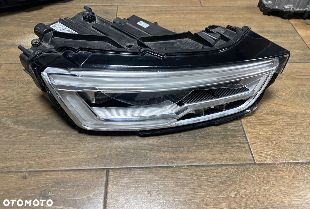 AUDI Q3 LIFT 8U LAMPA PRAWA FULL LED 8U0941034 ORG, - 1