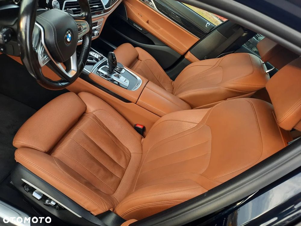 BMW Seria 7 730d xDrive - 17