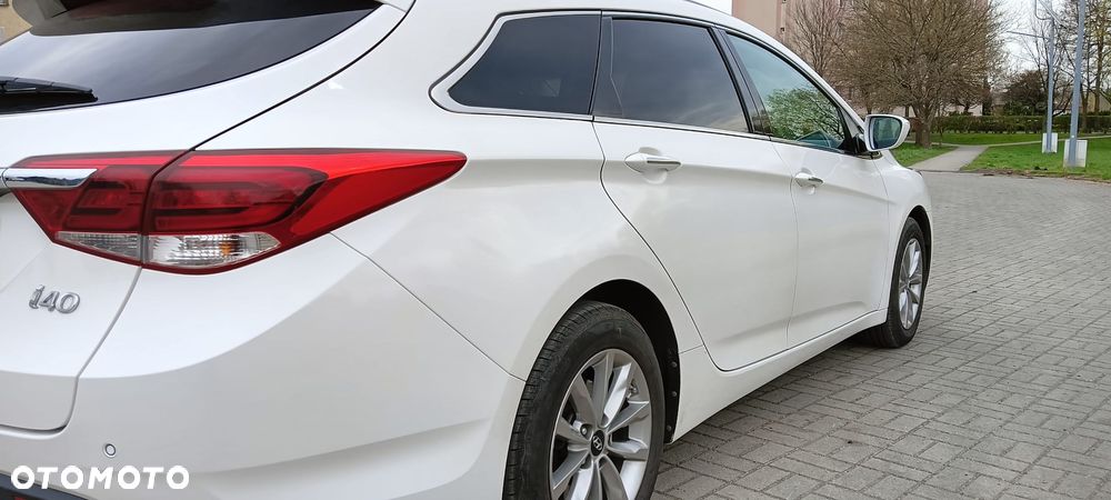 Hyundai i40 Kombi 1.6 Classic - 3