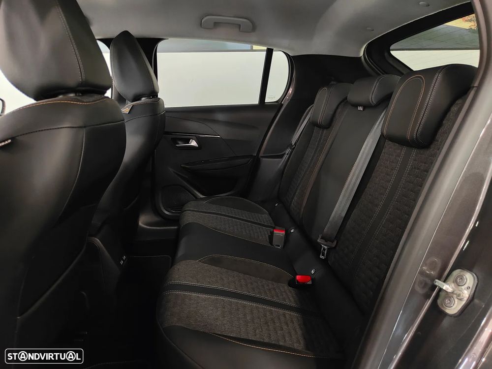 Peugeot 208 1.2 PureTech Allure Pack EAT8 - 8