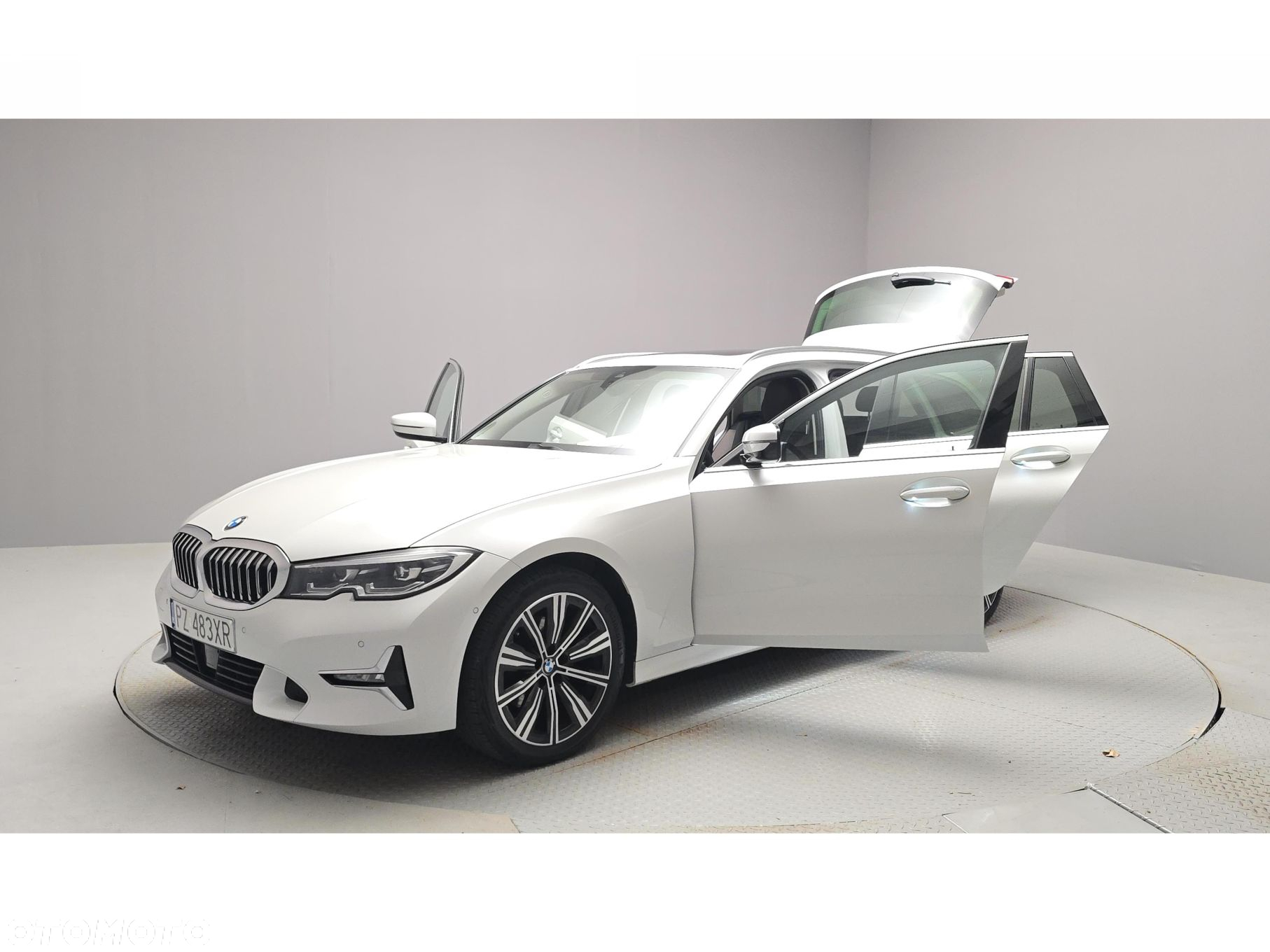 BMW Seria 3 320d xDrive Luxury Line - 13