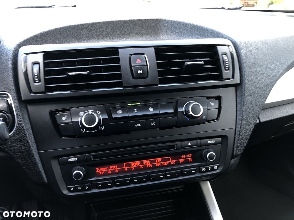 BMW Seria 1 118d DPF Edition Lifestyle - 12