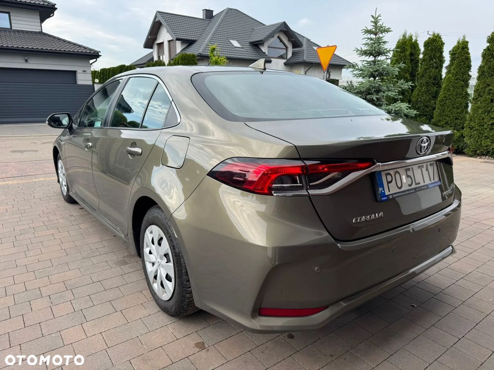 Toyota Corolla - 5