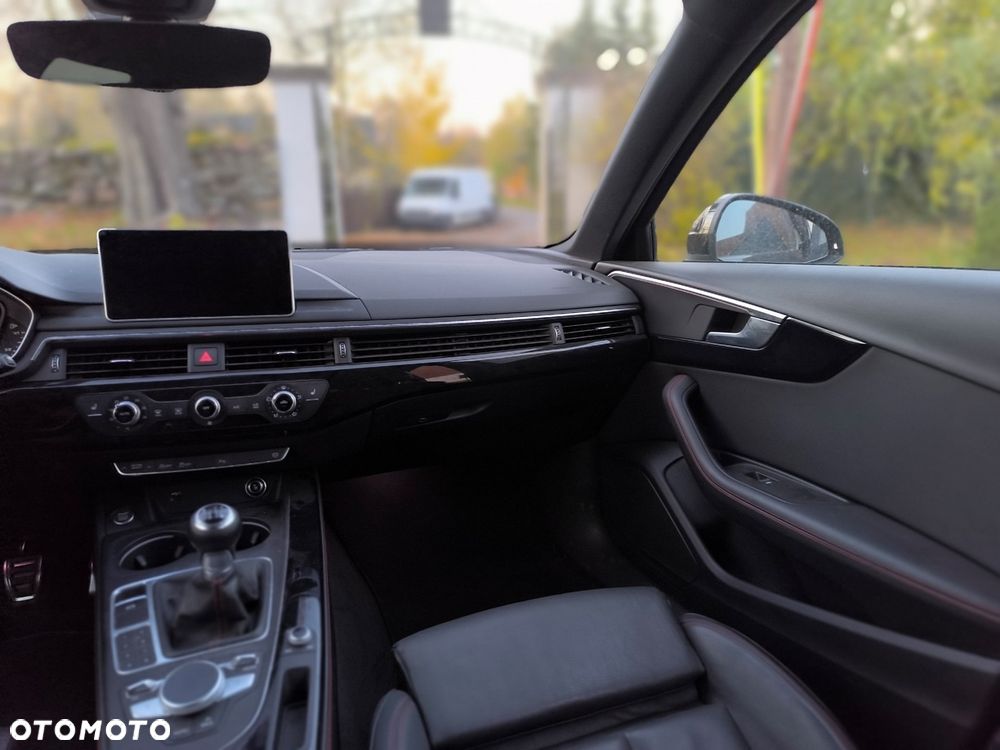 Audi A4 Avant 2.0 TFSI ultra Sport - 9