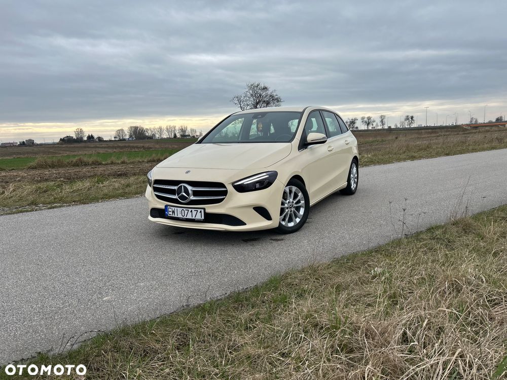 Mercedes-Benz Klasa B 180 d 7G-DCT - 2