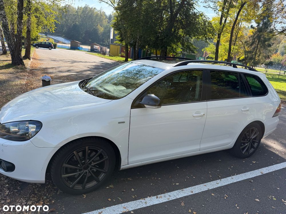 Volkswagen Golf - 2
