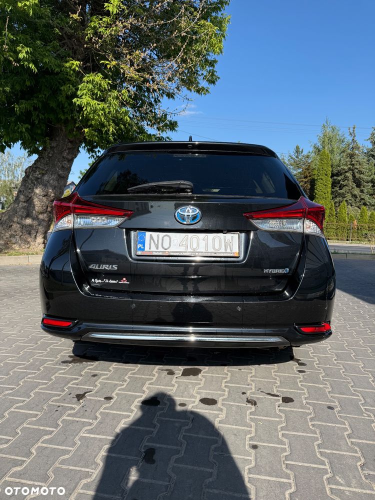 Toyota Auris Hybrid 135 Prestige - 10