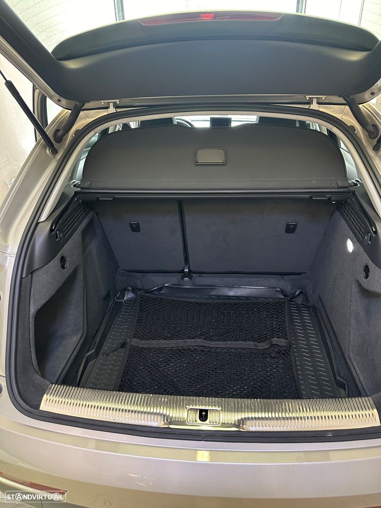 Audi Q3 2.0 TDI Design - 17