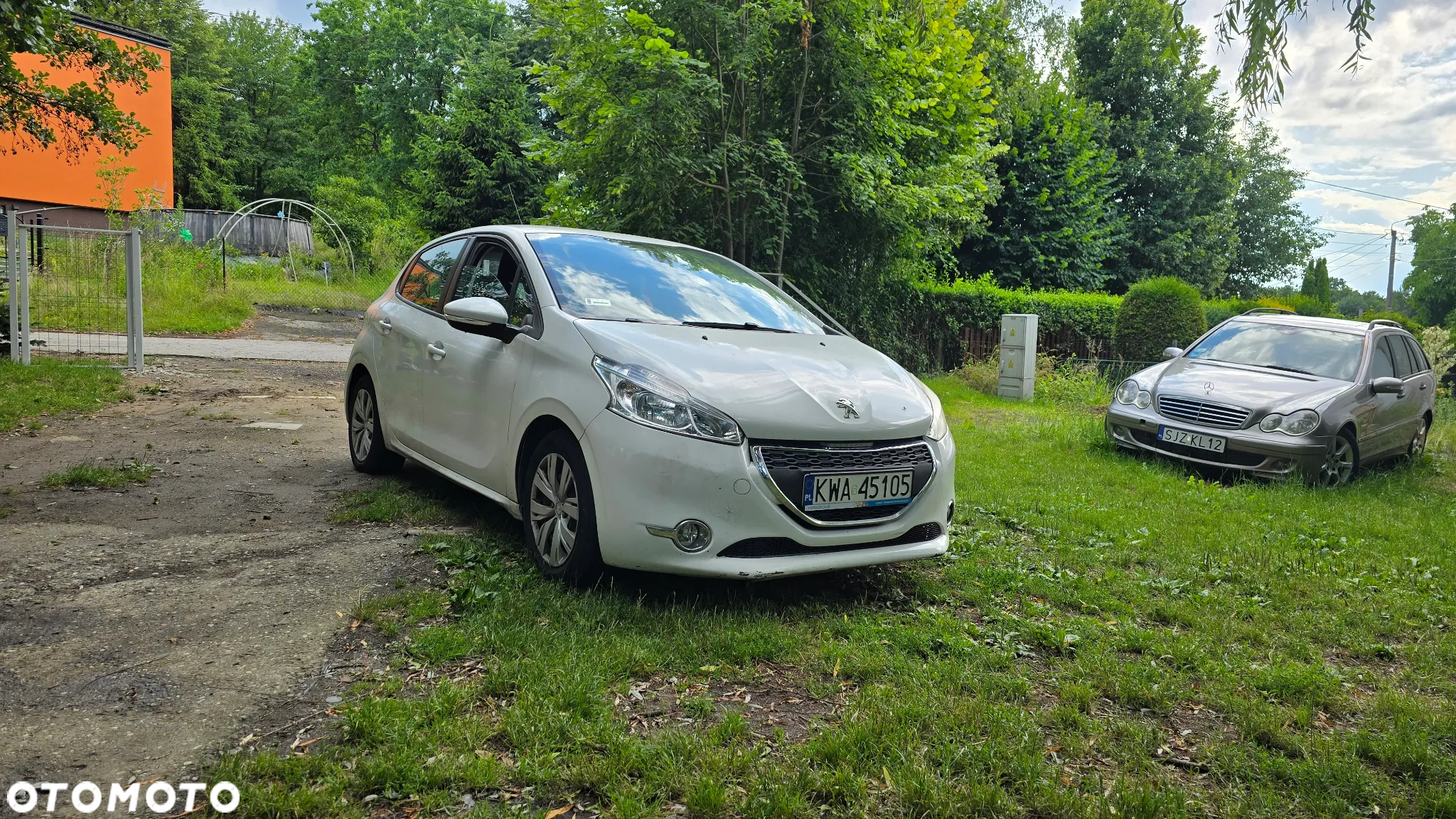 Peugeot 208 - 2