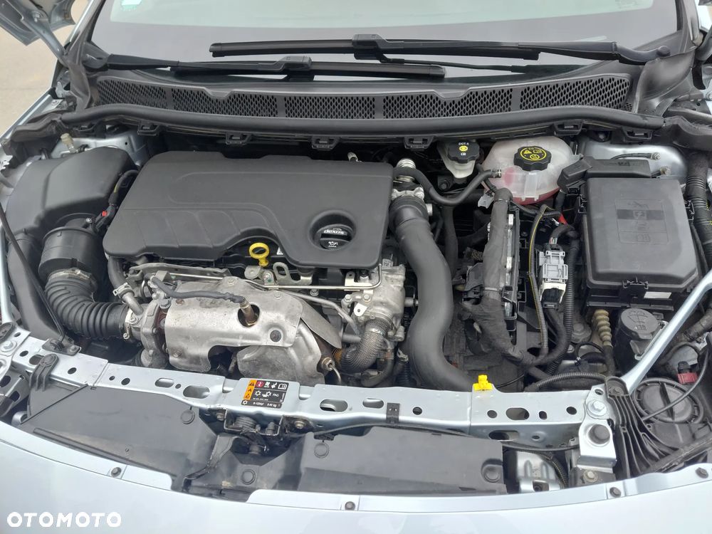 Opel Astra 1.6 CDTI Enjoy S&S - 15