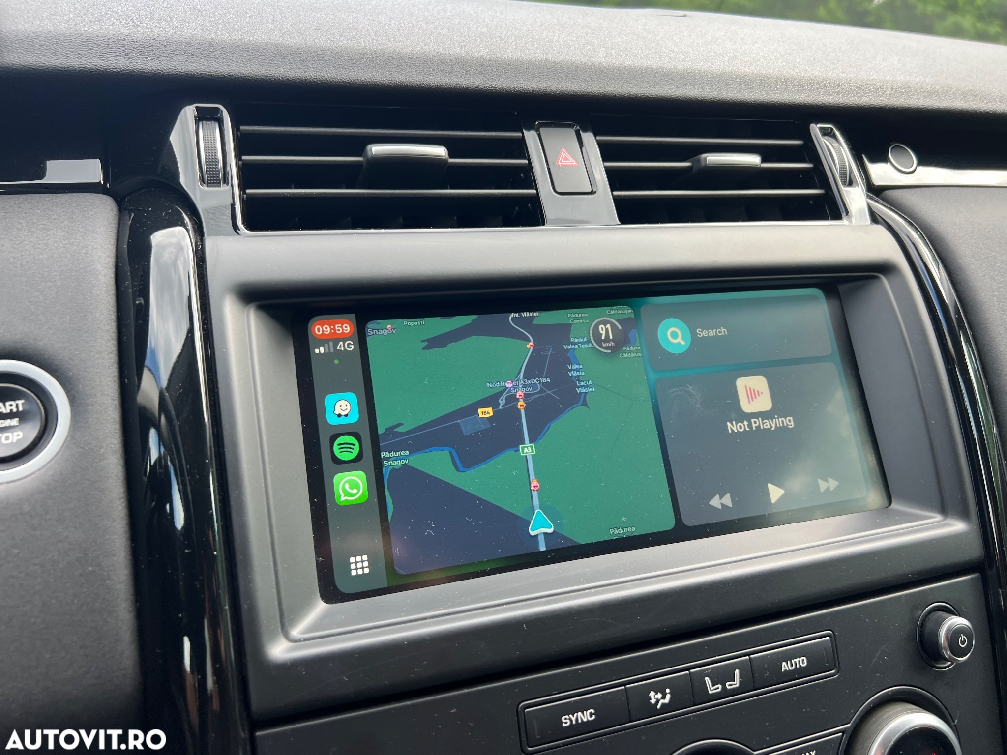 Land Rover Discovery 3.0 L SD6 Landmark Edition - 25