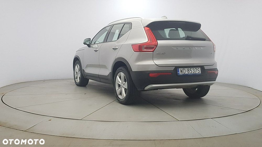 Volvo XC 40 - 5