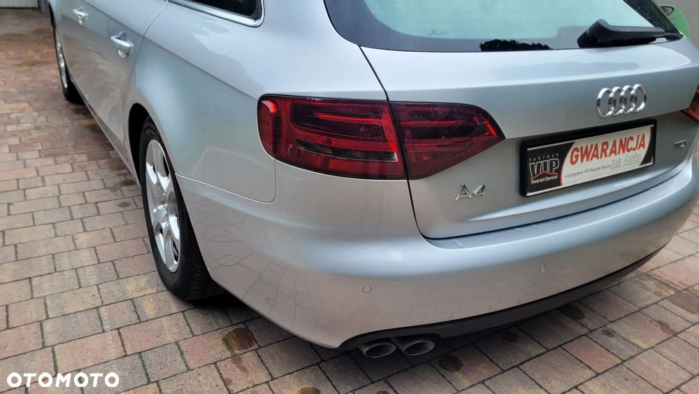 Audi A4 Avant - 19