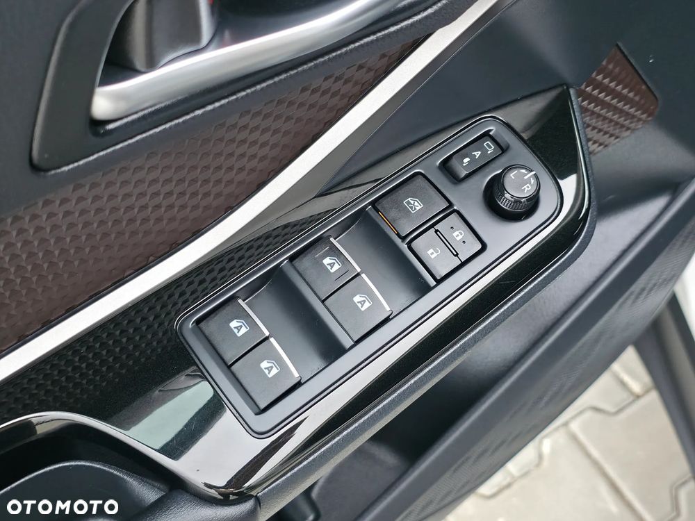 Toyota C-HR Lounge - 13