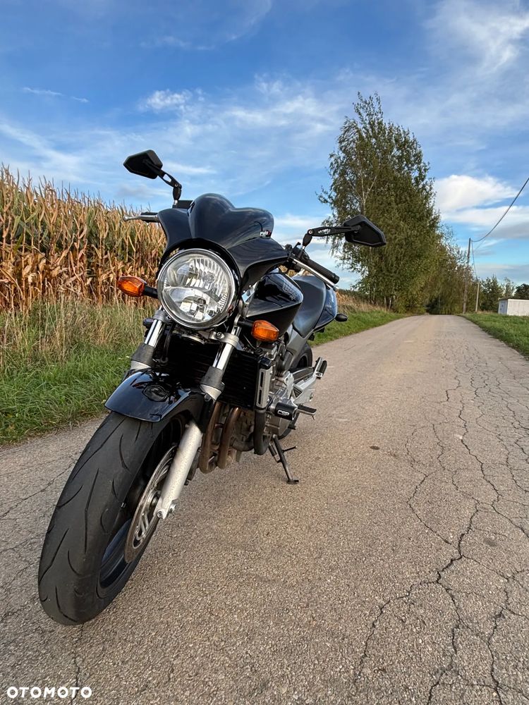 Honda Hornet - 22