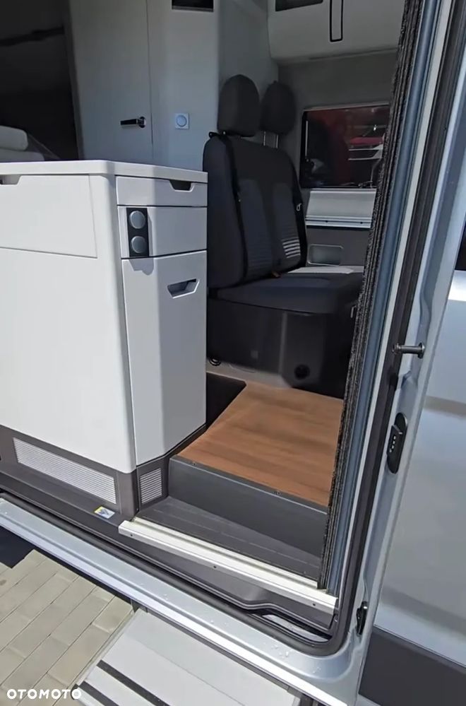 Volkswagen GRAND CALIFORNIA 600 - 31