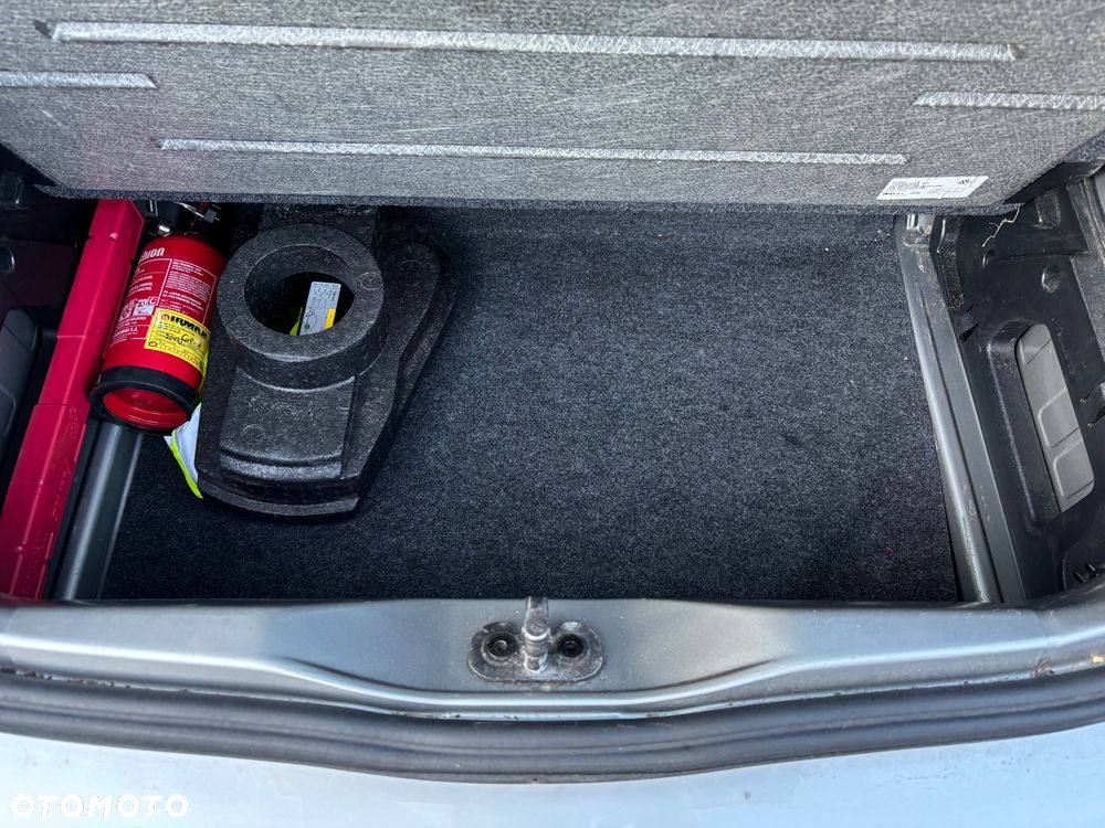 Volkswagen up! 1.0 take CityLine - 9