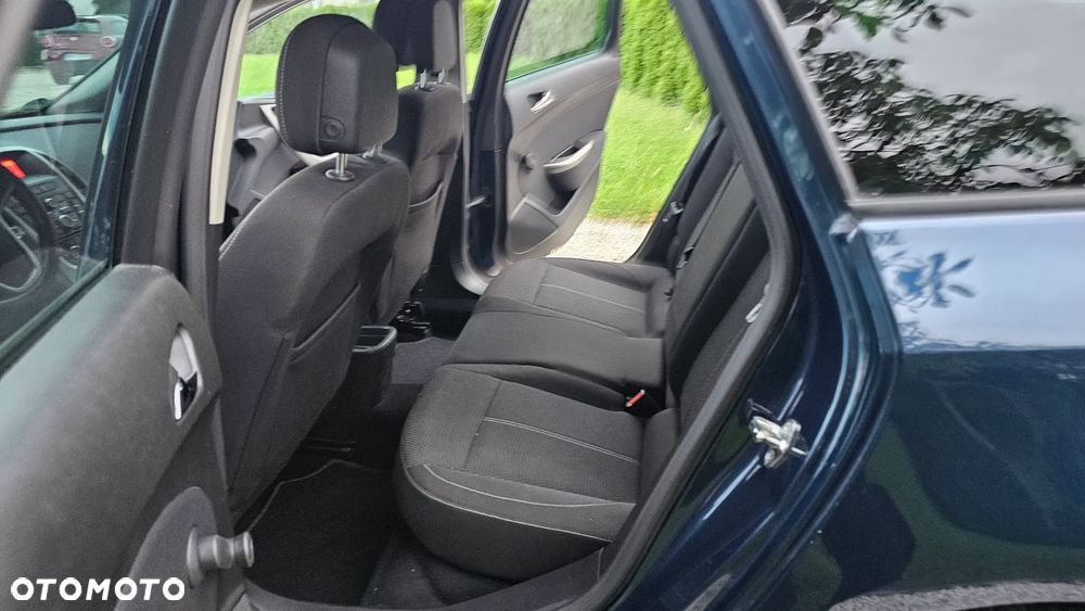 Opel Astra 1.7 CDTI EcoFLEX - 12