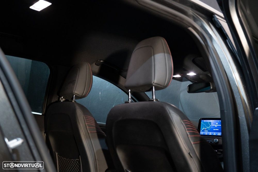 Ford Focus SW 1.5 TDCi EcoBlue ST-Line - 12