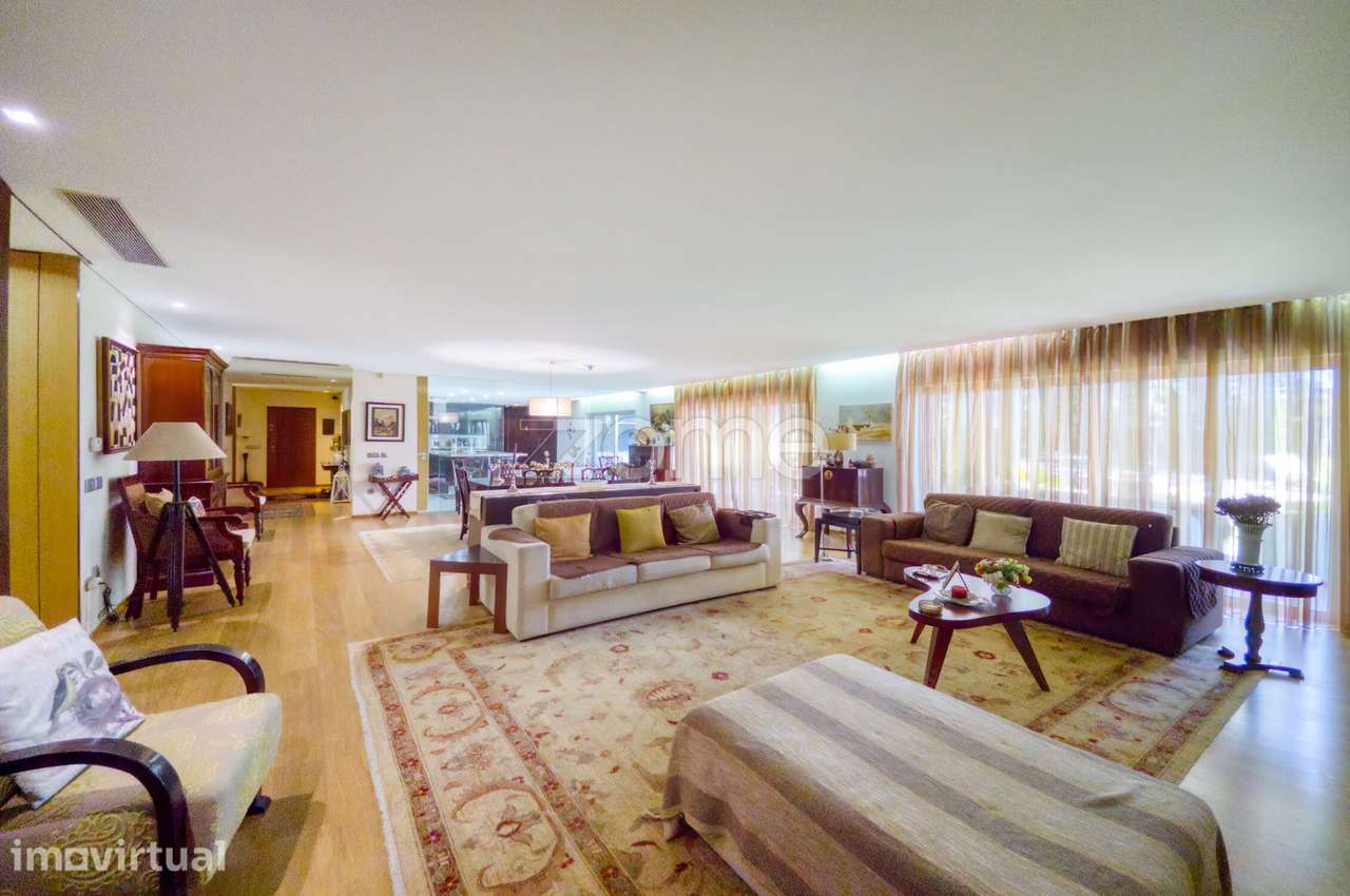Vivenda T4 480m², terreno 2080m², piscina aquecida, Turiz, Vila Ver... - Grande imagem: 4/60