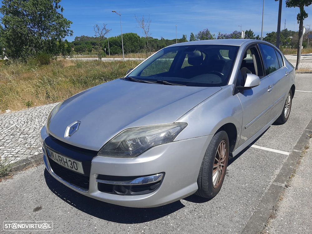 Renault Laguna - 10