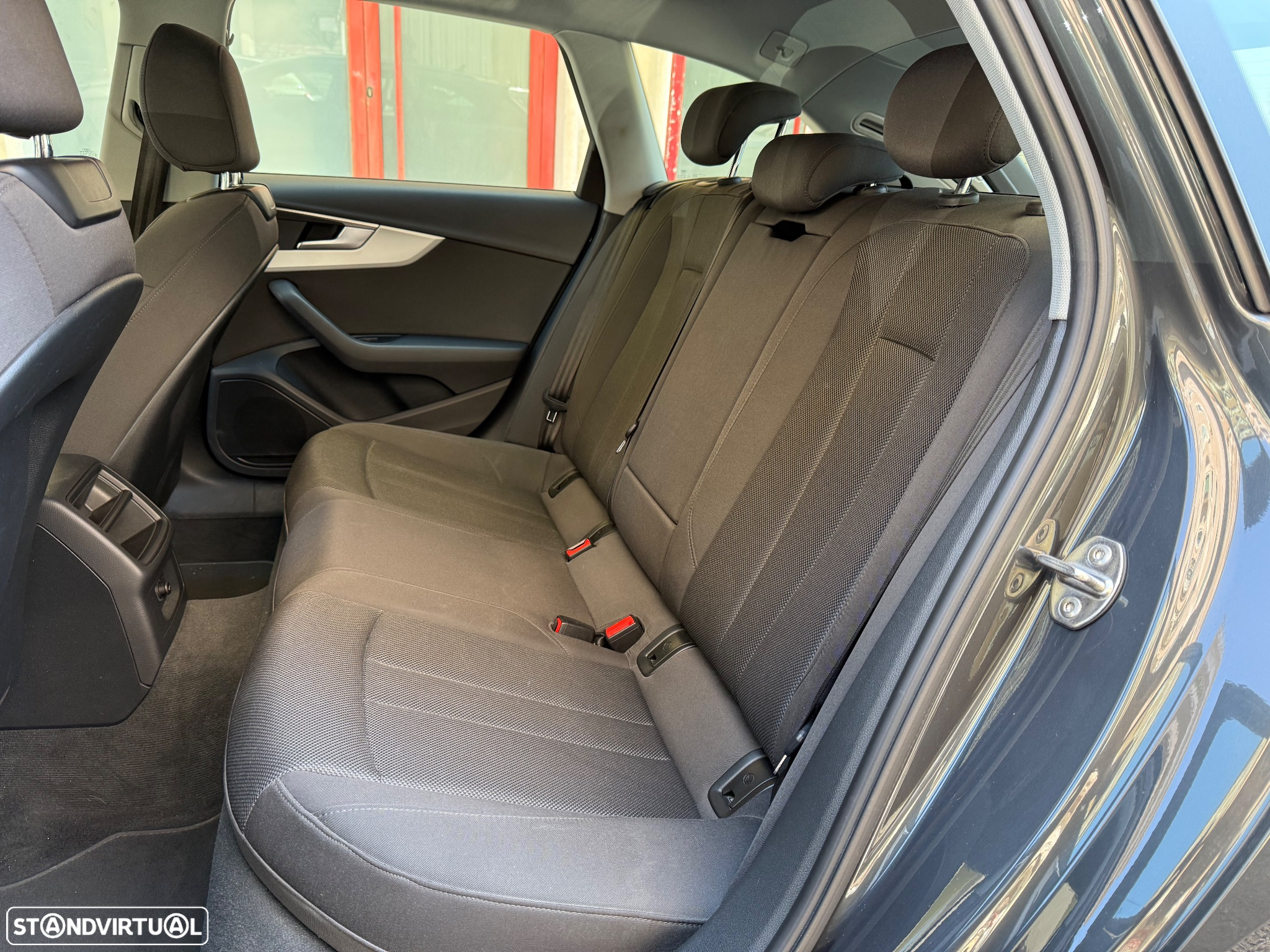 Audi A4 Avant 35 TDI S tronic - 7