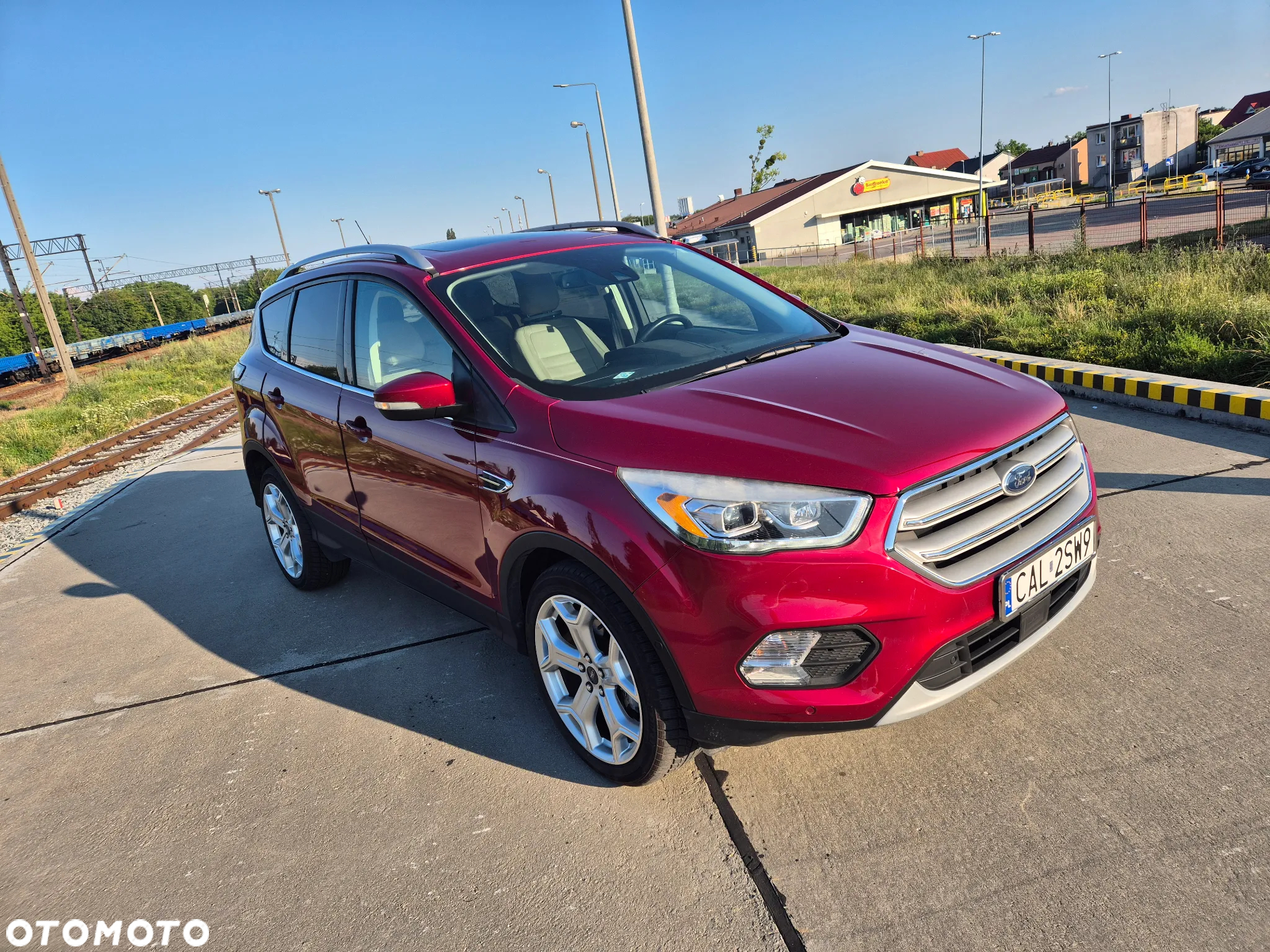 Ford Escape 2.0 EcoBoost AWD Titanium - 5