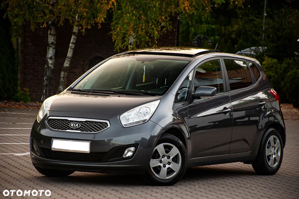 Kia Venga - 11