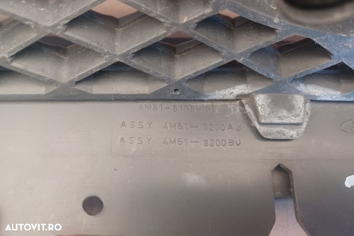 Grila radiator 4M51-8138-AE Ford Focus 2 [2004 - 2008] Sedan 4-usi 1. - 3