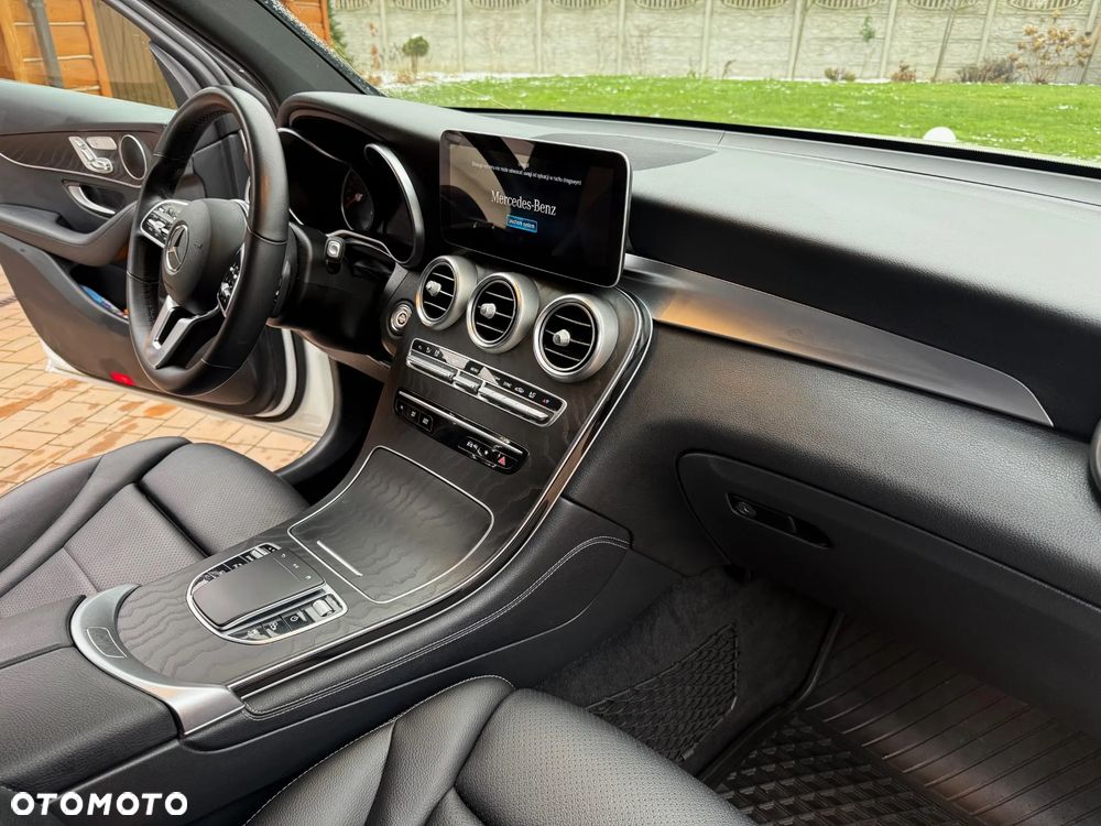 Mercedes-Benz GLC 300 4-Matic - 18