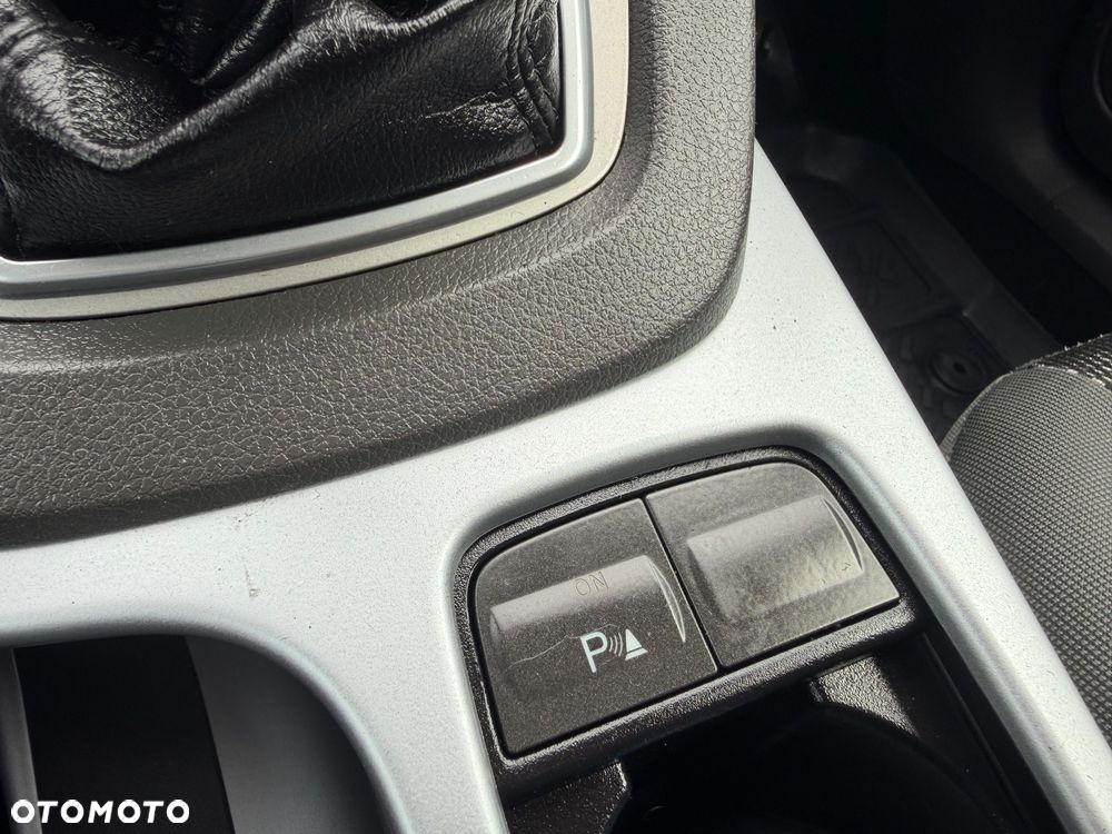 Ford Kuga 2.0 TDCi 4x4 Titanium - 19