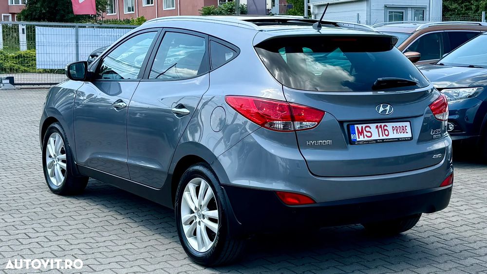 Hyundai ix35 2.0 CRDI 4WD Premium - 4