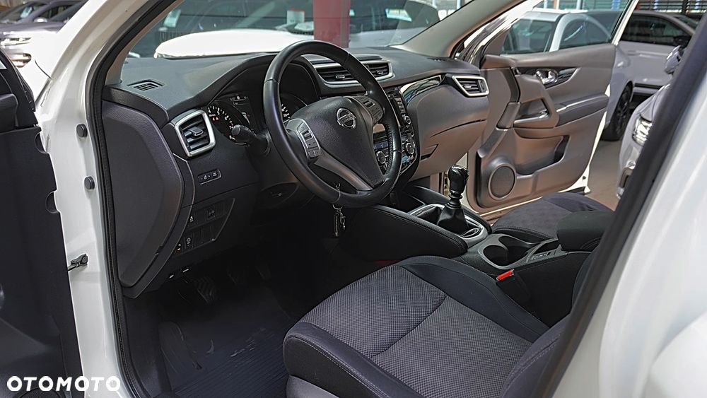 Nissan Qashqai 1.2 DIG-T N-Connecta - 13