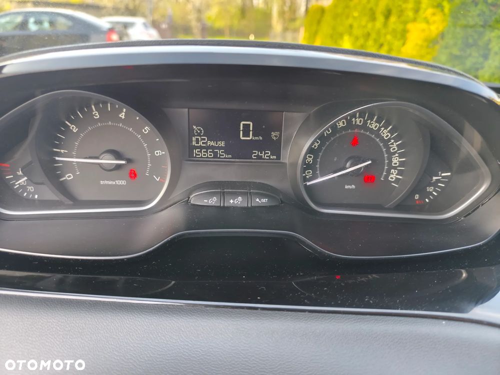 Peugeot 208 PureTech 82 Active - 24