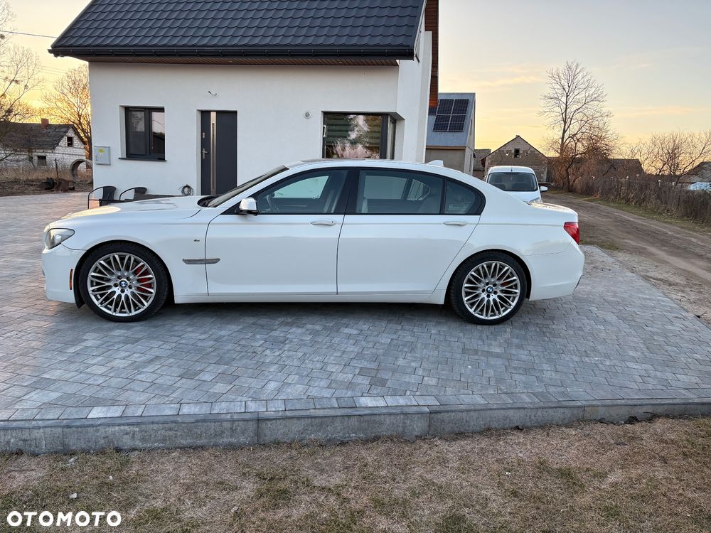 BMW Seria 7 750Li - 2